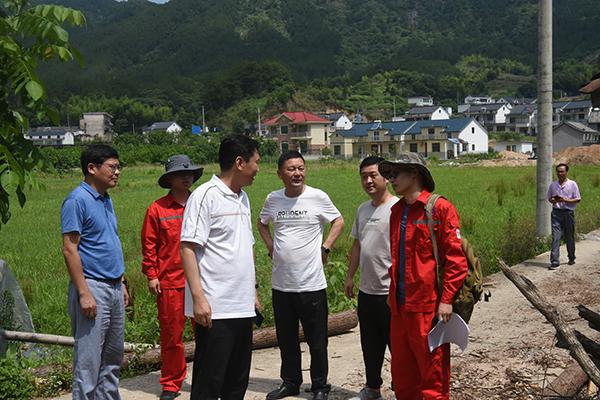 史俊赴潜山野外项目组开展安全检查 强调地矿风险勘查开发并重